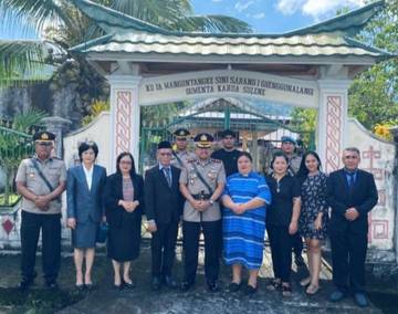 Kapolres Pimpin Ziarah di Makam Mantan Ketua DPRD 