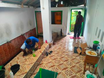 Pemuda Tidore RT 04 Bersihkan Dua Masjid