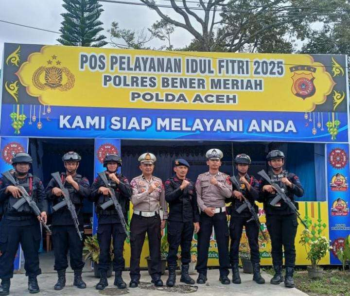 Stan By Pospam Polres  Bener Meriah Melayani Pemudik