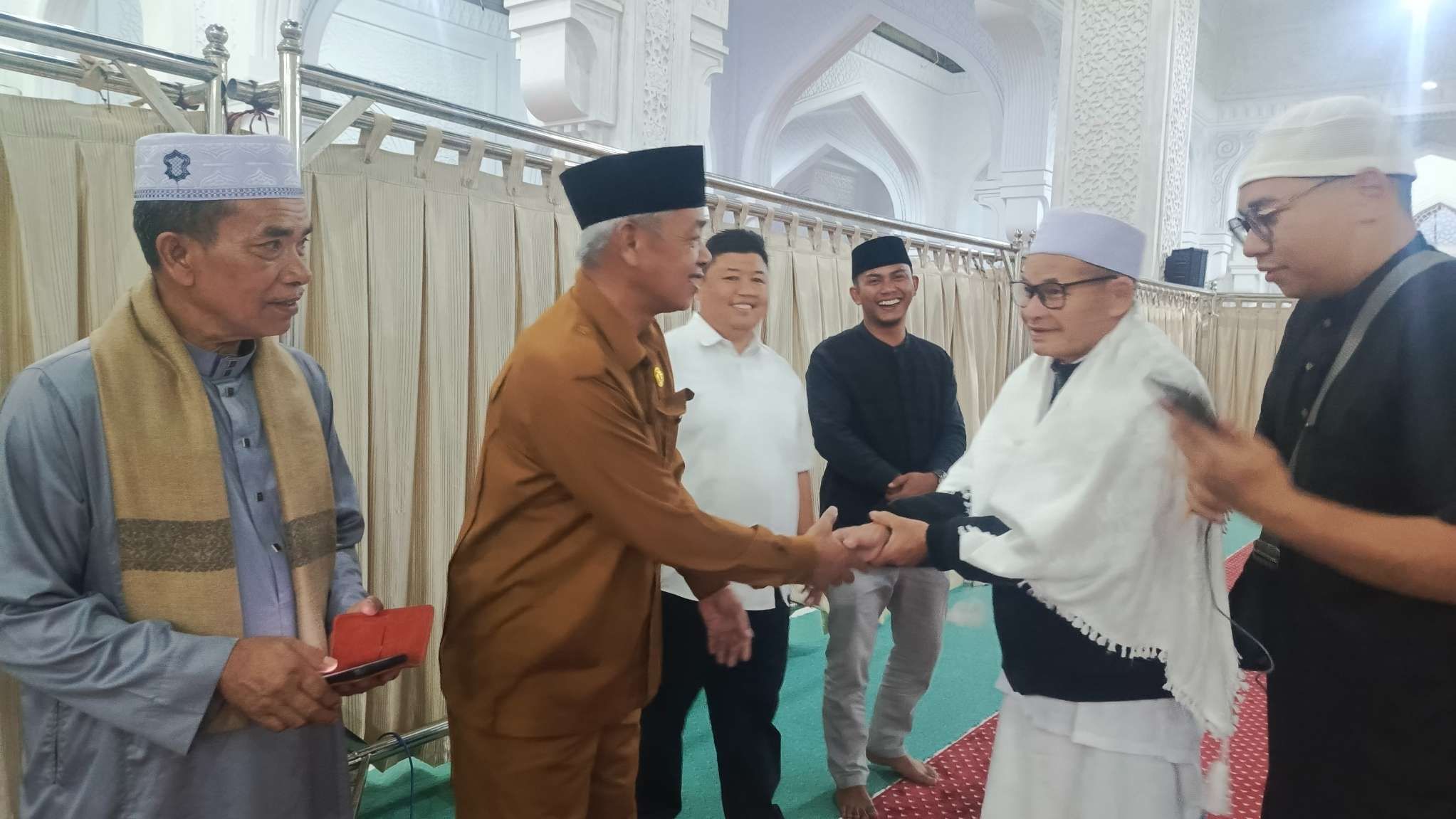 Pemda Sambut Kepulangan Jama’ah Haji Bener Meriah