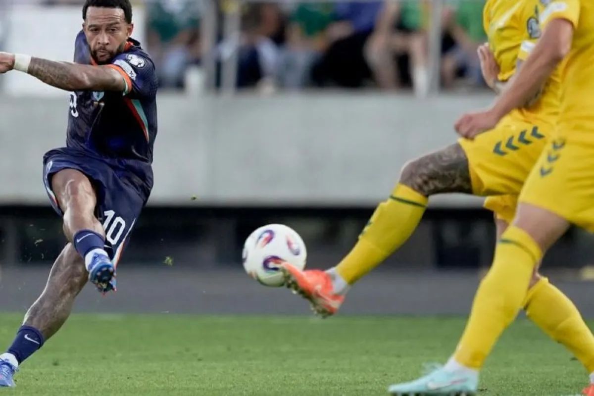 Memphis Depay Top Skor Sepanjang Masa Timnas Belanda