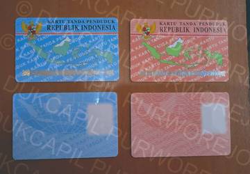 Beda KTP WNI dengan WNA
