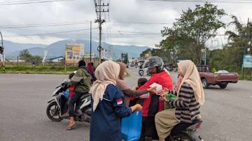 ​HPBM Banda Aceh Berbagi Ratusan Takjil untuk Masyarakat
