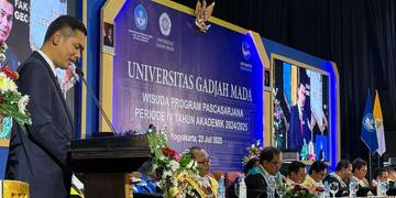 Ketua Kagama Aceh Hadiri Wisuda Pascasarjana UGM