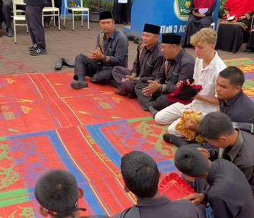 World Culture and Languages Change MTsN 3 Takengon