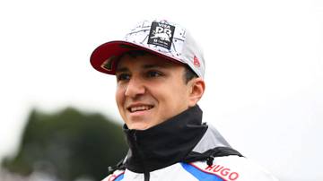 Laurent Mekies Enggan Terburu-Buru Promosikan Isack Hadjar