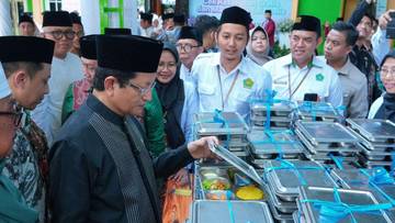Menag: MBG Bikin Santri Belajar Lebih Semangat