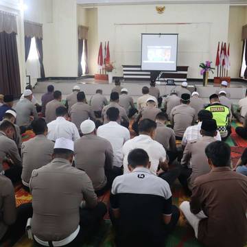 Personil Polres Bener Meriah Ikuti Binrohtal