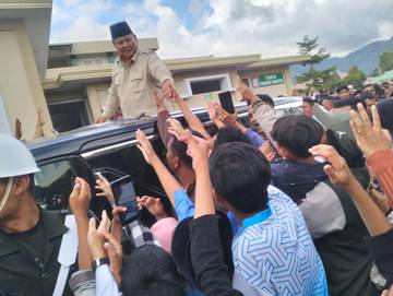 Prabowo Kucurkan Rp72 Miliar untuk Sapi Meugang di Aceh