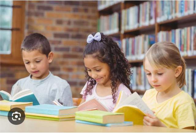 Tantangan Budaya Membaca Di Era Digital Indonesia