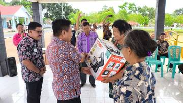 ​Pelaku UMKM Terima Bantuan Dari Pemkab Talaud