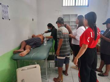 Evakuasi Peringatan Tsunami, ' Kepala Lansia Rainis Sobek'