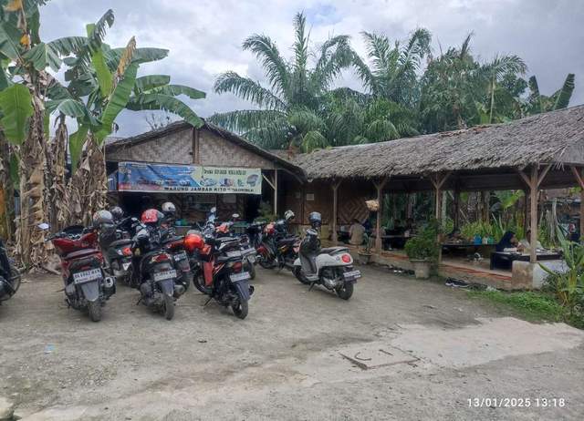 Warung Jambar Kito Destinasi Kuliner Favorit di Tanjungbalai