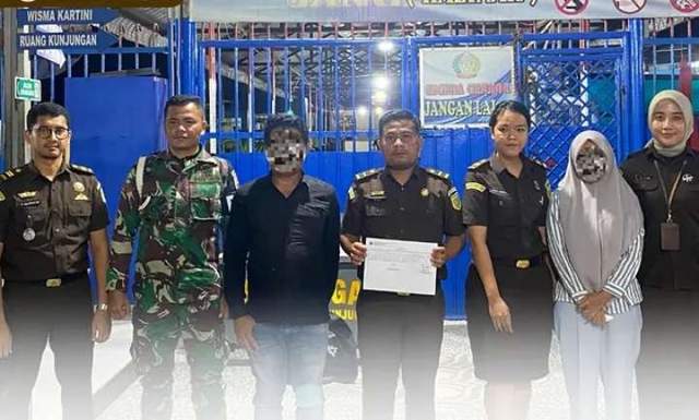 Dua Tersangka Korupsi Dana Desa Ditahan Kejari Labuhanbatu