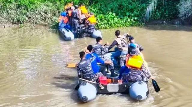 Semangat Gotong Royong Bersihkan Sungai di Tanjungbalai