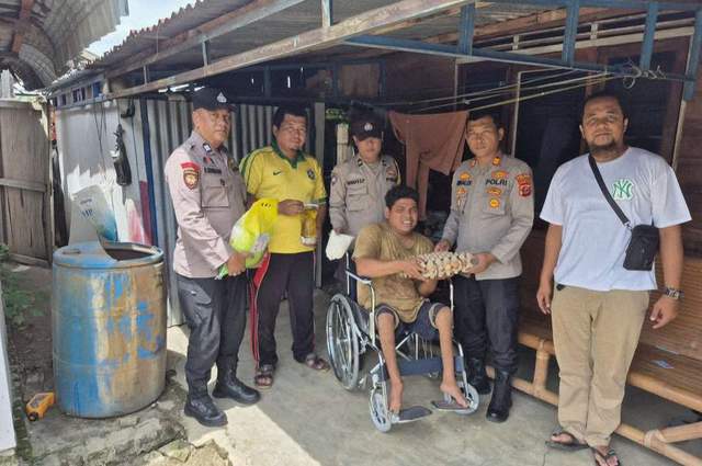 Kursi Roda dari Polisi, Buat Haru Edi Syahputra 