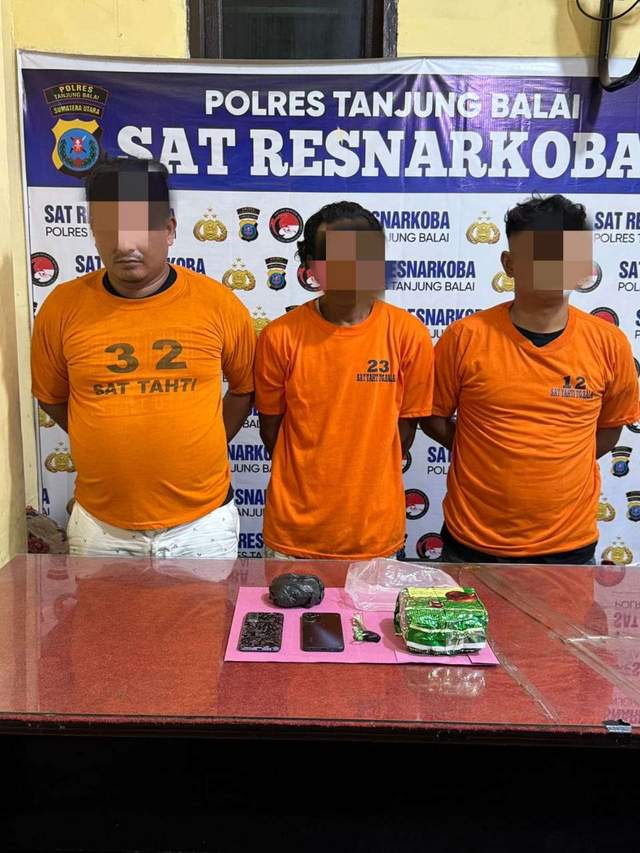 Polisi Tangkap Tiga Pengedar Narkoba di Jalan Bolewa