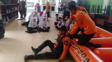 SMP Islam An Nahlu Sasaran Sosialisasi KIE Bencana