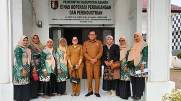 Kunjungan PEKKA ke Dinas Kopdagin untuk Konsultasi UMKM