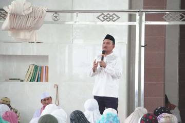 Wali Kota Tanjungbalai Ikuti Salat Tasbih Berjamaah