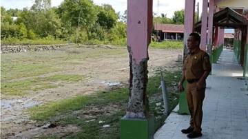 Pasang Besar Air, Rusak SDN Pematang Sei Baru
