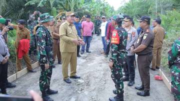 TMMD ke-124 di Asahan Lakukan Pengerasan Jalan