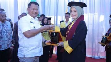 Rianto Apresiasi UNA atas Prestasi Luluskan 534 Sarjana