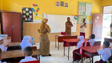 Kadisdik Tanjungbalai Monitoring  Masa Pengenalan Lingkungan Sekolah