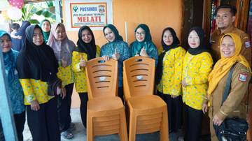 PKK Tanjungbalai Serahkan Bantuan Sarana Pendukung untuk Posyandu