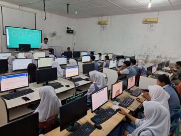 SMA Negeri 2 Tanjungbalai Sukses Gelar ANBK 2025