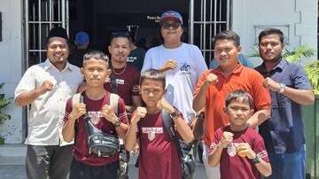 Bukhori Dukung Petinju Muda Tanjungbalai Ikuti BKF