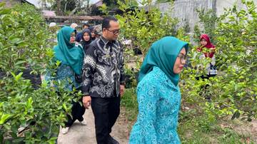 PKK Tanjungbalai Ubah Lahan Pekarangan Jadi Kebun Produktif