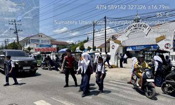 Polres Tanjungbalai Amankan Pulang Sekolah Siswa Cegah Kecelakaan