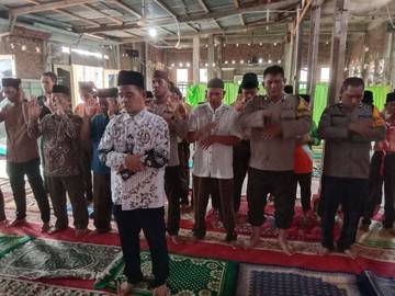 Polsek TBU Gelar Salat Gaib untuk Almarhum Affan