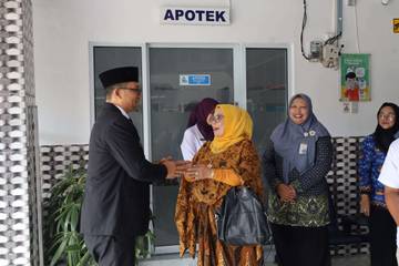 Klinik Ummi Kalsum Layani Warga Sehangat Keluarga