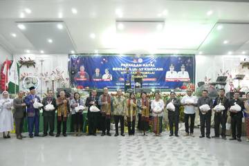 Pemkot Tanjungbalai Salurkan Insentif Guru Sekolah Minggu