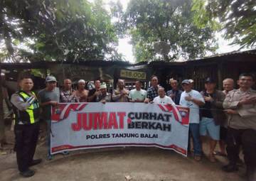 Polres Tanjungbalai Edukasi Sopir Truk Pentingnya Keselamatan 