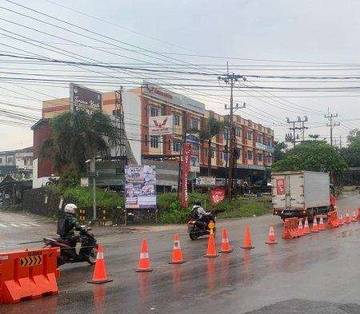 Warga Tanjungpinang Keluhkan Penutupan U-Turn di Km 8