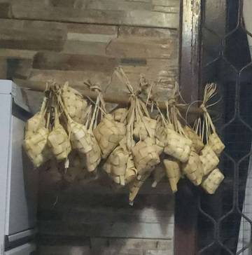 Ketupat Lebaran, Tradisi yang Tak Tergantikan