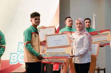 Deby Maryanti Dukung Prestasi Atlet Kabupaten Bintan