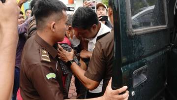 Dua Tersangka Baru Korupsi Jasa Pelabuhan Batam Ditahan