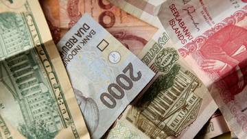 Daya Beli Masyarakat Menurun Akibat Pelemahan Nilai Rupiah