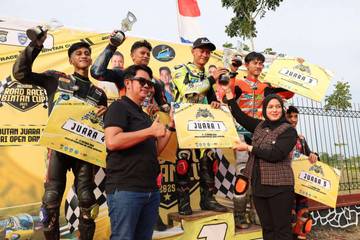Road Race Bupati Bintan Cup Cetak Pembalap Muda
