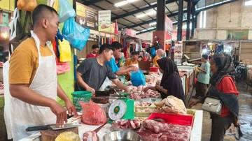 Harga Daging Segar Stabil, Daging Beku Mengalami kenaikan.
