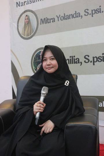 Fenomena Love Bombing dalam Pernikahan