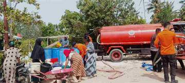 BPBD Tanjungpinang Salurkan 25 Ton Air Bersih