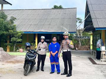  Satlantas Bintan Edukasi Pelajar Tertib Berlalu Lintas