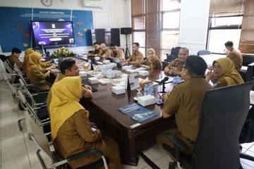 Diskominfo Serahkan Rekomendasi Integrasi TTE SIPANGKAS ke BKAD