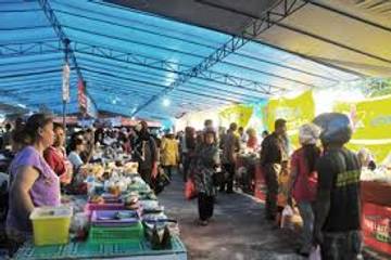 Pasar Ramadhan Markoni Masih Jadi Incaran Berburu Takjil