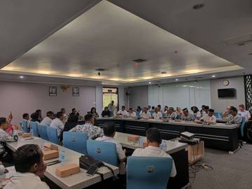 DPRD Kaltara, Jembatani Polemik Insentif Guru